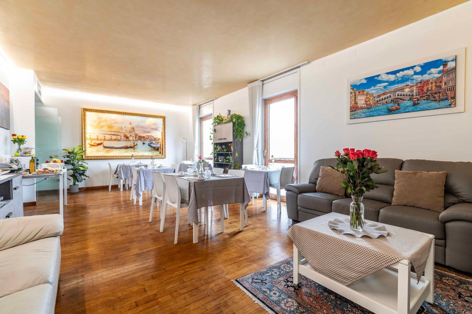 Bed & Breakfast Venice Friends Mestre Exteriör bild