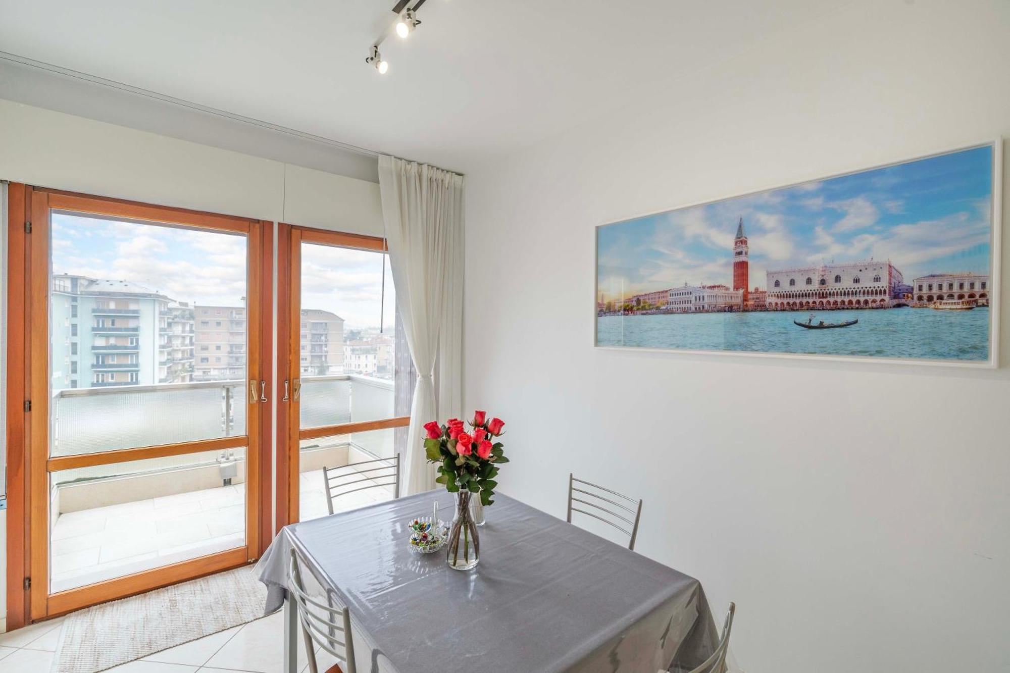 Bed & Breakfast Venice Friends Mestre Exteriör bild